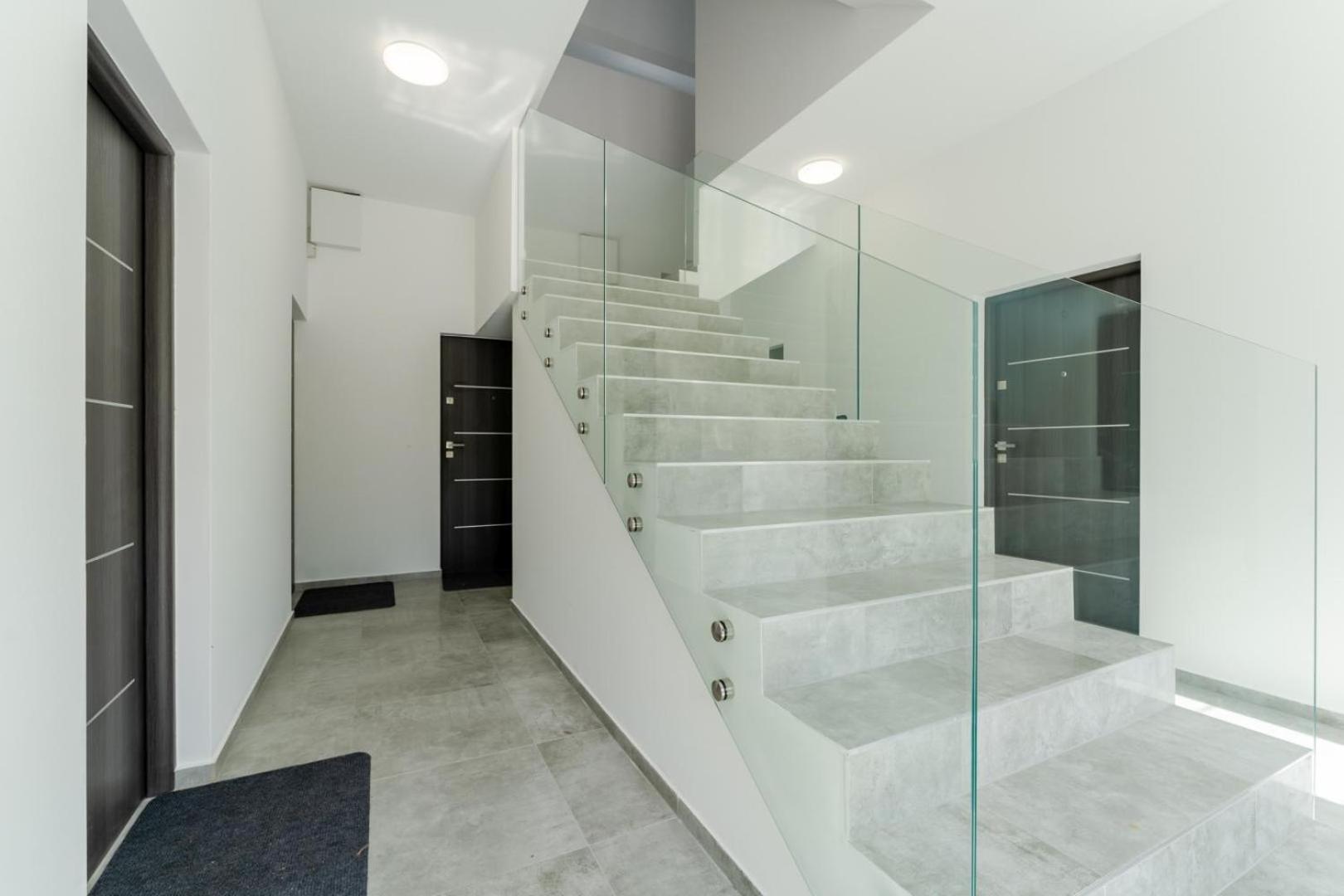Apartamenty Ok'S - Blisko Centrum W Pelni Wyposazone - By Spaceapart Jelenia Góra Zewnętrze zdjęcie